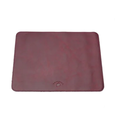 westpolo dizzy genuine leather mousepad – claret red featured img