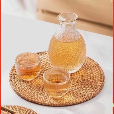 10cm Round Natural Rattan Coasters – Hand-Woven Heat-Resistant Placemats for Table & Kitchen Decor