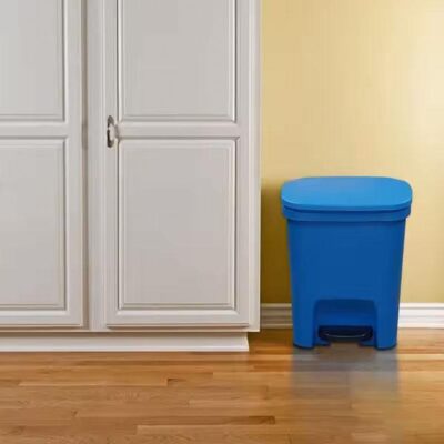 Rectangular Step-On Trash Can – Soft-Close Foot Pedal Garbage Bin with Odor Protection Lid
