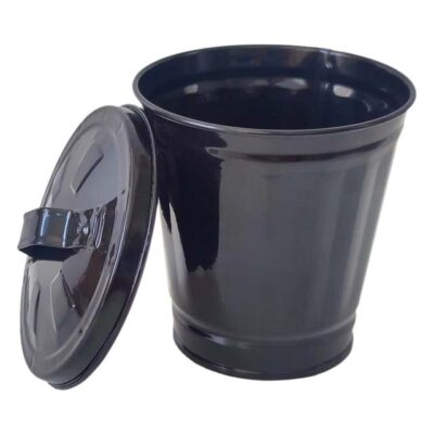 Bucket Shaped Garbage Can Lid – Cute Desktop Trash Can with Large Opening, Sturdy Iron Wastebasket for Home, Office & Bedroom (Black)