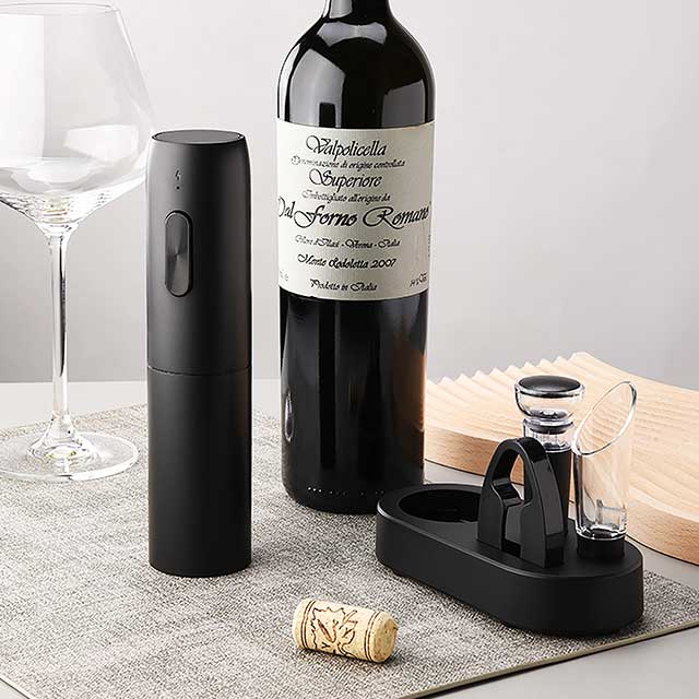 Electric Wine Bottle Opener β Automatic Corkscrew with Charging Base or Battery Powered